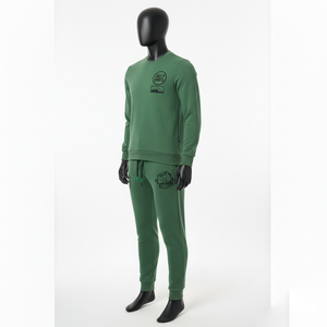 Ensemble sweat-shirt vert avec logo personnalisé, tissu polaire épais, design doux et respirant avec détails sérigraphiés, t-shirt et pantalon pour homme - Product Image 2