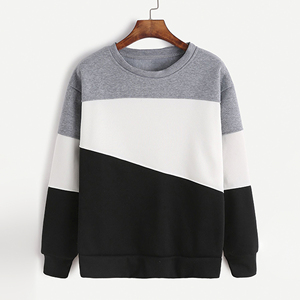 เสื้อสเวตเชิ้ตผู้ชายทรงโอเวอร์ไซส์ คอวี แต่งสีตัดกัน ผ้าถัก สวมใส่สบาย เหมาะสำหรับฤดูหนาว คุณภาพสูง จากผู้ผลิตเสื้อสเวตเชิ้ต - Product Image 4