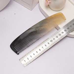 Peine para el Cabello Hecho a Mano con Cuerno de Búfalo Natural Personalizado - Product Image 6