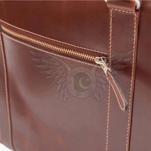 Bolso para Portátil Casual, Duradero, de Cuero Genuino, Unisex, con Correa para el Hombro y Personalización para Uso Profesional y de Oficina - Product Image 5