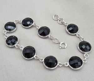 Pulsera de Eslabones Redondos Facetados de Plata de Ley 925 Chapada en Oro con Ónix Negro, Joyería Étnica Hecha a Mano y Elegante - Product Image 5