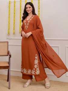 Green Cotton Embroidered <b>Kurta</b> Set <b>Women</b> Indian Pakistani Outfit Floral Neck with Dupatta Pants Wedding Party for <b>Women</b> Fit - Product Image 4