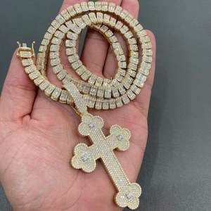Colgante de Cruz de Lujo con Incrustaciones de Diamantes para Hombre y Mujer, Chapado en Oro, Micro Pavé de Circonitas, Estilo Hip Hop, Collar con Cruz Cristiana Religiosa - Product Image 1