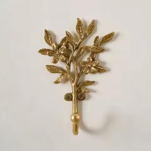 Porte-manteau mural en métal robuste pour la maison, support mural pour manteaux, chapeaux et sacs, organisateur pour entrée - Product Image 1