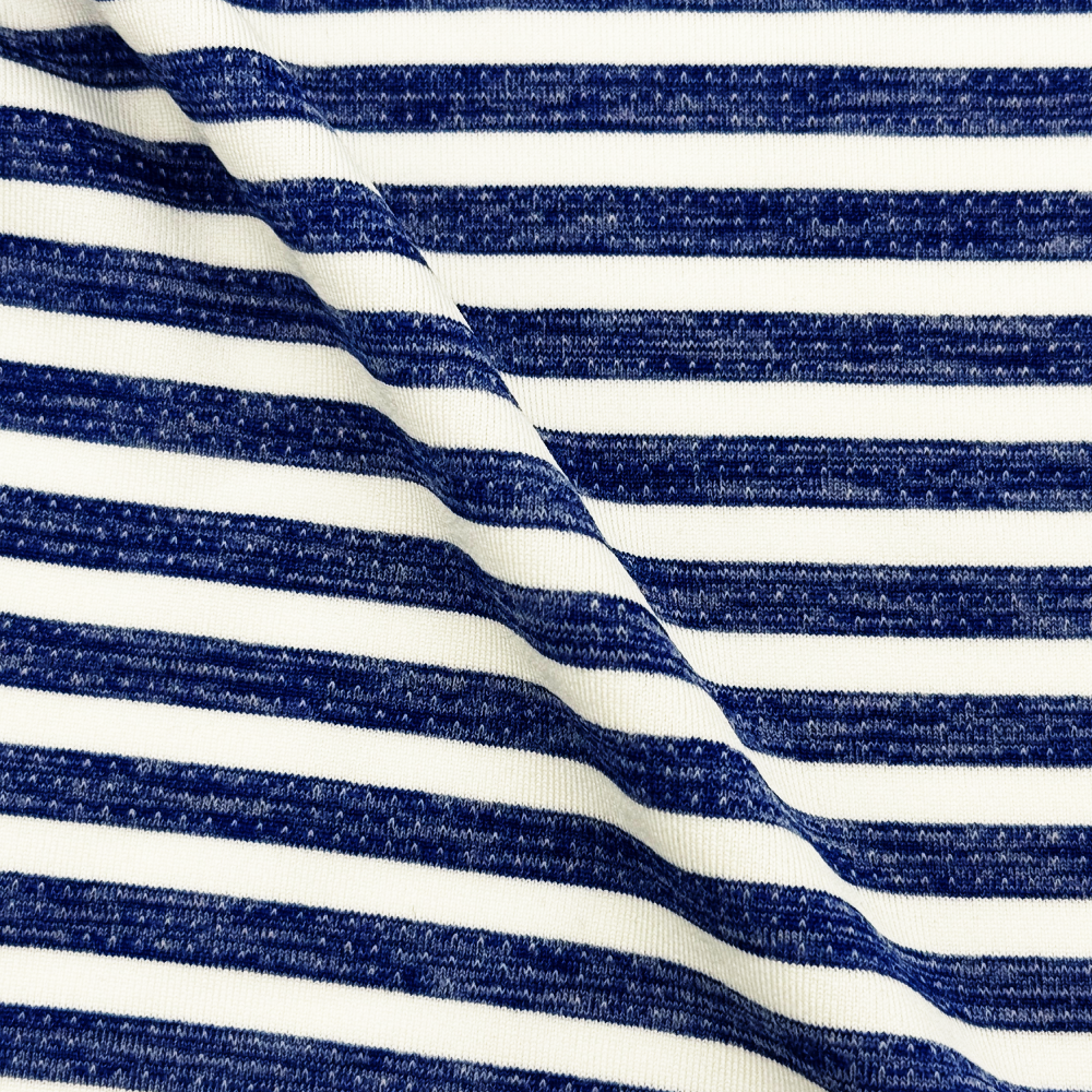 เหมือนรูปภาพ