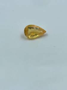 Ópalo de Fuego Natural, Corte Pera, Color Amarillo Miel, 8x13.50mm, 2.33 Quilates, Piedra Suelta - Product Image 3