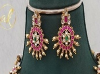 Precioso Juego de Collar y Pendientes de Jade Clásico Chapado en Oro de Latón de Calidad Superior para Regalo de Compromiso, Boda o Fiesta para Mujer - Product Image 2