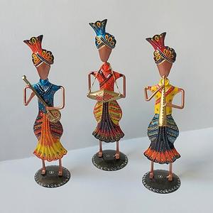 Juego de 3 figuras musicales tradicionales Punjabi Sardar Ji, listas para exportación al por mayor, para decoración del hogar, regalos, artículos de artesanía. - Product Image 2