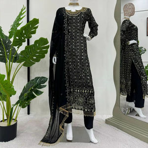 Magnifique ensemble salwar en fil de gorgette Foux avec des sequins et un véritable travail de miroir. - Product Image 1