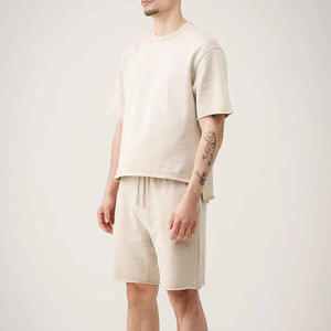 Ensemble short d'été respirant et léger pour homme – Nouveau style tendance avec chemise à col montant en tissu éponge – Service OEM – Motif uni - Product Image 2