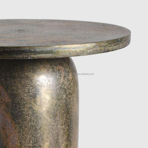 Azora Industries Table d'appoint ronde de luxe faite à la main en aluminium moulé au sable pour le salon et la chambre à coucher Table durable pour la maison - Product Image 2