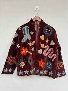 Veste d'hiver réversible brodée Soleil et Lune, doublure en velours et coton, style bohème, artisanale indienne - Product Image 1