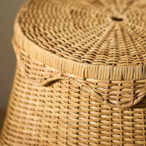 Cesta de ratán con tapa festoneada única, cesta de almacenamiento tejida a mano, organizador decorativo para una decoración interior elegante del hogar - Product Image 3