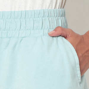 Shorts Casuales de Cintura Elástica Azul Claro para Mujer, Transpirables, con Cierre de Botones, Ligeros para Verano, Corte Regular - Product Image 6