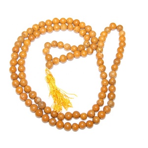 Mala de jaspe amarillo tallado |   Jap Mala Curativo para la Oración, Artesanía de Piedra de Cristal de Gujarat - Product Image 1