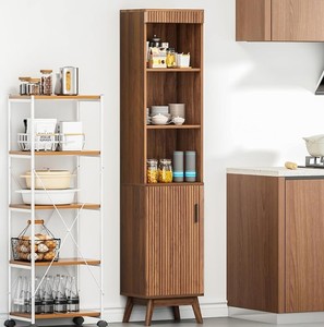 Armoire de rangement de salle de bain en bois avec 5 étagères et une porte, design moderne du milieu du siècle, organisateur gain de place pour salles de bain et hôtels - Product Image 3