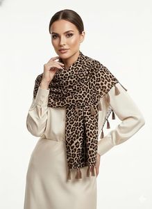 Chal Ligero con Estampado de Leopardo para Mujer, Impresión Digital, Casual, para Todas las Temporadas, con Borlas - Product Image 2