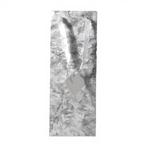 ถุงใส่ไวน์ทำจากกระดาษฝ้ายรีไซเคิลคุณภาพสูง พิมพ์ลายหินอ่อนสีเงินเมทัลลิก พร้อมหูหิ้วริบบิ้น เป็นมิตรกับสิ่งแวดล้อม เหมาะสำหรับบรรจุภัณฑ์ของขวัญ - Product Image 1