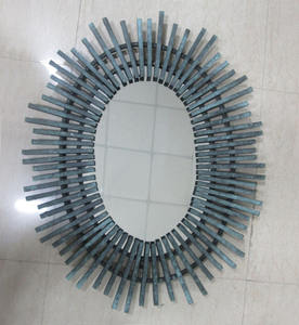 Miroir décoratif mural avec cadre, emballage professionnel pour l'exportation - Product Image 2