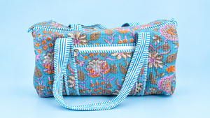 Sac de voyage matelassé durable à motif floral avec doublure en polyester, sac fourre-tout à bandoulière en coton avec fermeture éclair pour les courts séjours - Product Image 2
