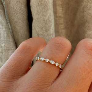 Anillo de Eternidad Completo Apilable de Oro 14k 18k con Diamante Marquise de 1 Quilate Cultivado en Laboratorio, Engastado con Puntas, Certificado IGI, para Boda de Mujer - Product Image 4