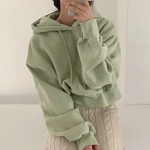 Sweat-shirt à capuche pour femme très demandé, personnalisable avec logo, coupe décontractée, pull court oversize respirant pour femme - Product Image 6