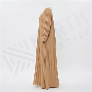 2025 OEM Kimono Abaya pour femmes musulmanes, en tissu polyester épais, doux et très extensible, col en V, manches longues, pour fêtes, Ramadan, mariages - Product Image 3