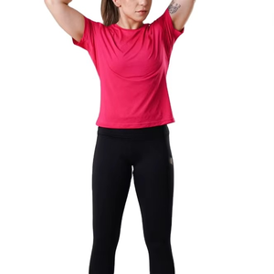 Camiseta Deportiva Premium para Mujer, Tejido Elástico que Absorbe la Humedad, Suave y Ligera, Top de Fitness, OEM, ODM, Logotipo Personalizado, Suministro al por Mayor - Product Image 3