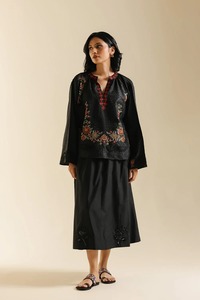 White Embroidered Cotton <b>Kurta</b> For <b>Women</b> Boho Style Loose Fit Casual Wear Indian Pakistani Ethnic Summer Outfit - Product Image 2