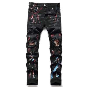 Jean en denim noir pour homme, coupe slim, jambe droite, effet déchiré et vieilli, peint à la main, style streetwear, en coton mi-lourd, style automne, en promotion - Product Image 1