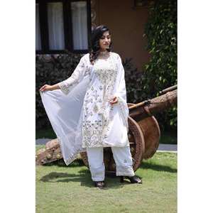 Salwar Kameez de Algodón de Diseño para Fiestas, Hermosa Blusa Estilo Pent con Dupatta - Product Image 1