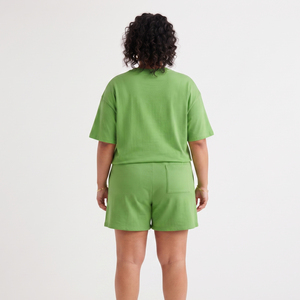 Ensemble T-shirt imprimé et short pour femme, grande taille, avec short de cyclisme imprimé à manches courtes et taille mi-haute élastique - Product Image 2