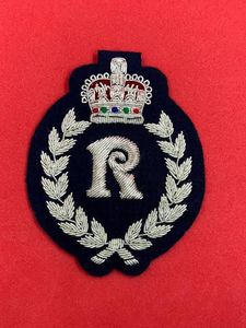 Écussons de luxe haut de gamme personnalisés brodés à la main YC, motif animal 3D en feutre non tissé, à coudre sur vêtements et sacs à dos - Product Image 6