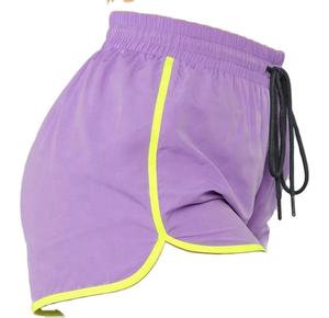 Ensemble de survêtement cargo court d'hiver pour femme, grande taille, avec sweat à capuche et pantalon, coupe-vent, patchwork de lettres, color block et détails perforés - Product Image 5