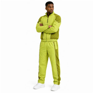 Conjunto Deportivo Cortavientos Personalizado en Colores y con Logotipo Impreso, Chaqueta con Cremallera y Pantalones de 2 Piezas, Impermeable, para Hombre - Product Image 5