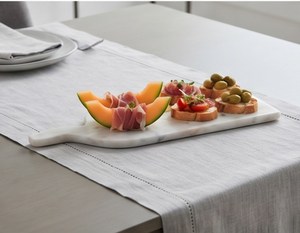 Planche à découper élégante en marbre blanc avec poignée, planche à découper rectangulaire pour la préparation des aliments - Product Image 5