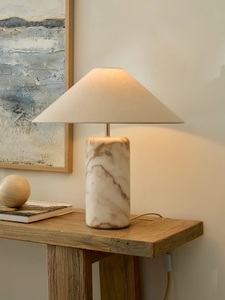 Lampe d'appoint design élégante avec base cylindrique inspirée de la pierre, éclairage doux et diffuse, et un attrait décoratif haut de gamme pour la maison - Product Image 5