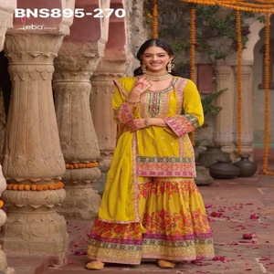 คอลเลคชั่นพรีเมียม ชุดชินอนหลากหลายแบบใหม่ พร้อมชุดชารารา-คุรตาปักลายและผ้าคลุมไหล่ จากซัพพลายเออร์ในอินเดีย จำหน่ายผ่านอินเดียออนไลน์ช้อปปิ้ง - Product Image 1