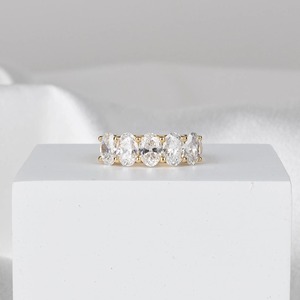 แหวนเพชรทรงรี 5 เม็ด คุณภาพพรีเมียม ฝังครึ่งวง สำหรับงานแต่งงานหรือวันครบรอบ ทำจากทองคำขาว 14K ดีไซน์หรูหรา - Product Image 1