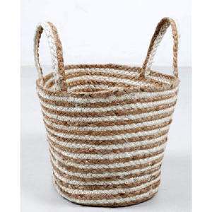 Panier artisanal durable au design élégant – Organisateur en jute naturel pour étagères, armoires et présentoirs de table - Product Image 6