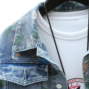 เสื้อแจ็คเก็ตผ้าเดนิมสไตล์สปอร์ตสำหรับผู้ชาย ปรับแต่งได้ ใส่ได้ในฤดูหนาว คอตั้ง ระบายอากาศได้ดี เป็นมิตรกับสิ่งแวดล้อม แห้งเร็ว กำลังเป็นที่นิยม - Product Image 3