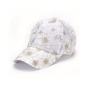Casquette de baseball en dentelle pour femmes, design floral décoratif, respirante, légère, à la mode, pour un usage décontracté en plein air et en voyage - Product Image 5