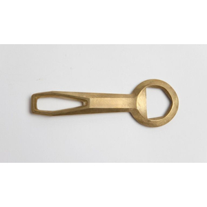 Décapsuleur porte-clés en métal, alliage de zinc, outil portable pour ouvrir les bouchons, décapsuleur manuel à anneau rond en corne naturelle, style et contexte - Product Image 4