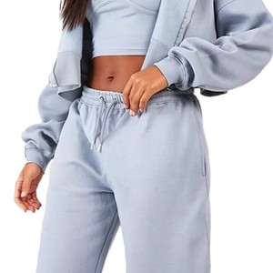 Conjunto de sudadera con capucha y pantalones deportivos de dos piezas para mujer, con logotipo personalizado, 100% algodón, estilo urbano, de alta calidad. - Product Image 6