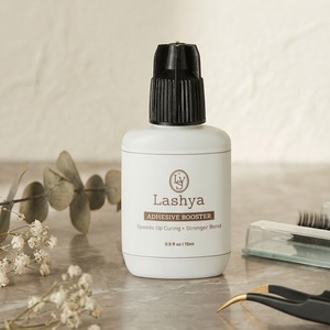 [Lashya] กาวติดขนตาแบบเพิ่มประสิทธิภาพ 15 มล. ช่วยยึดติดขนตาได้นานขึ้น แห้งเร็ว สำหรับต่อขนตาแบบกึ่งถาวร - Product Image 1