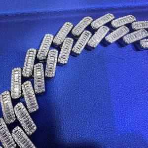 Pulsera de eslabones cubanos Miami con moissanita de corte brillante redondo y engaste de garra, de plata de ley 925 chapada en oro, joyería hip hop para mujer - Product Image 3