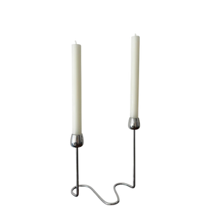Support à bougie en laiton finition dorée, design moderne, décoration d'intérieur, porte-bougie en métal durable pour la décoration de table de mariage et d'hôtel - Product Image 2