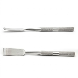 เครื่องมือผ่าตัดกระดูกแบบใช้มือทำจากเหล็กกล้าไร้สนิม Hibbs Osteotome ได้รับการรับรองมาตรฐาน CE ระดับ Class I สำหรับการผ่าตัดทั่วไป - Product Image 4