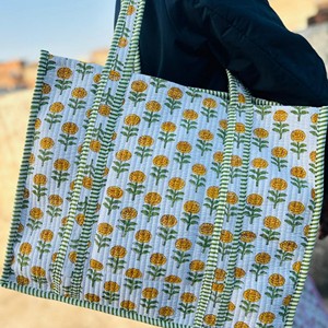 Sac fourre-tout matelassé en coton à imprimé floral abstrait, sac à main imprimé au bloc, sacs de shopping, sac de plage, sacs de voyage et sacs à bandoulière - Product Image 3