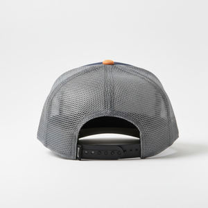 Casquette Snapback Sportive 6 Panneaux Bleu Marine et Gris avec Logo Personnalisé SAAR Brodé en 3D et Coutures Contrastées - Product Image 4